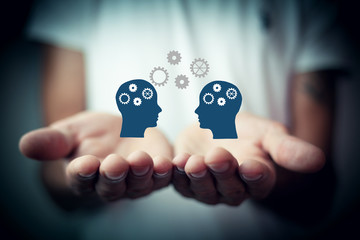 敢于质疑的故事有哪些？