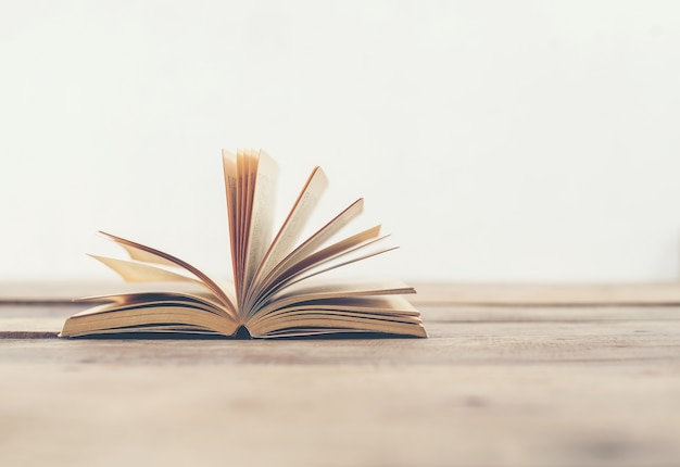 关于科学家的小故事200字以上